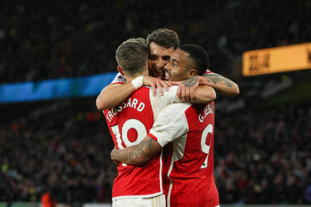 西蒙尼的战 西蒙尼的战