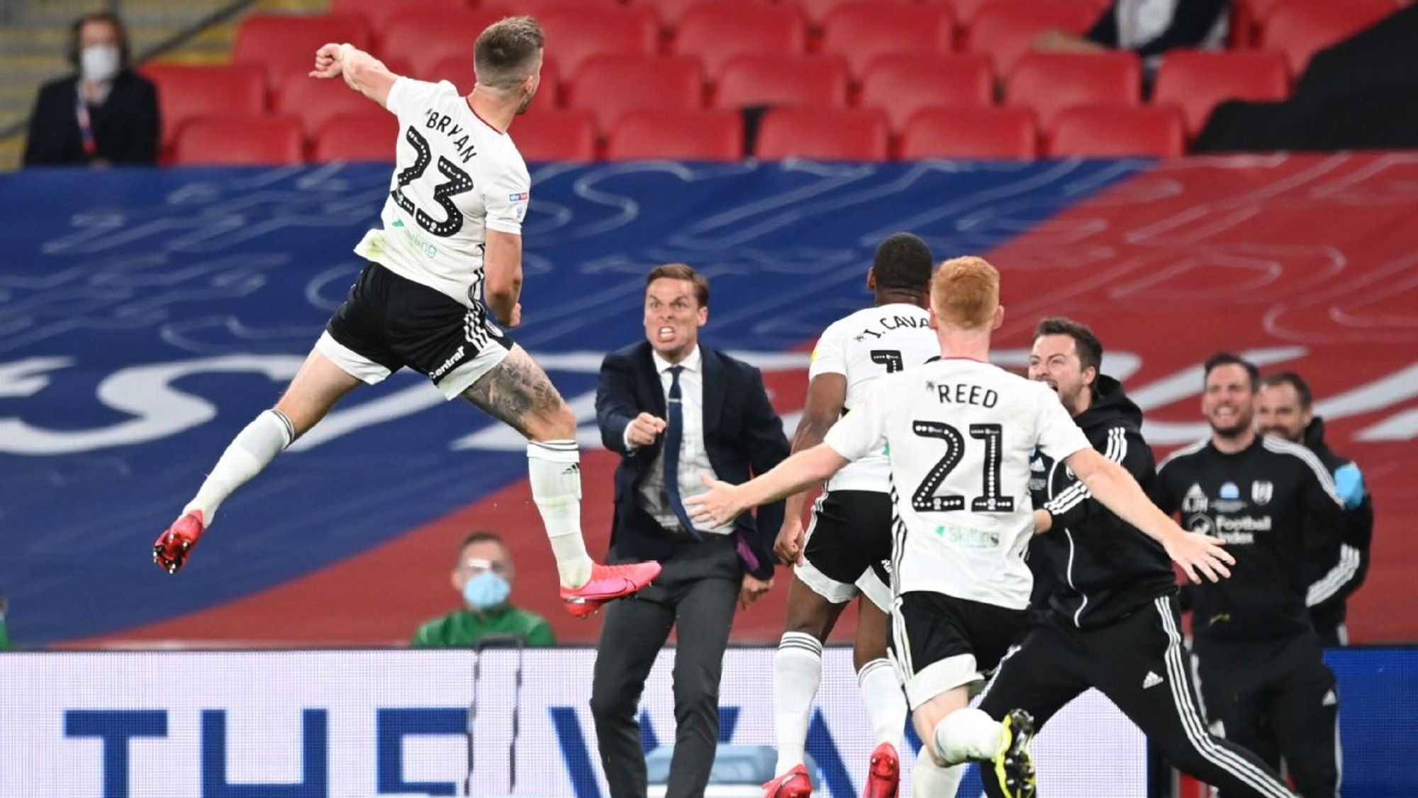 次采访中这 次采访中这